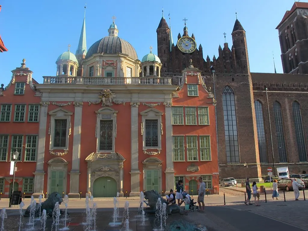 Motlawa Apartment - The Best Location Gdansk Poland